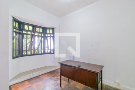 Sala de casa à venda com 3 quartos, 280m² em Menino Deus, Porto Alegre