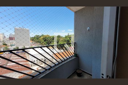 Varanda de apartamento para alugar com 3 quartos, 77m² em Vila Itapura, Campinas