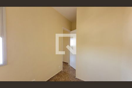 Quarto 1 de apartamento para alugar com 3 quartos, 77m² em Vila Itapura, Campinas