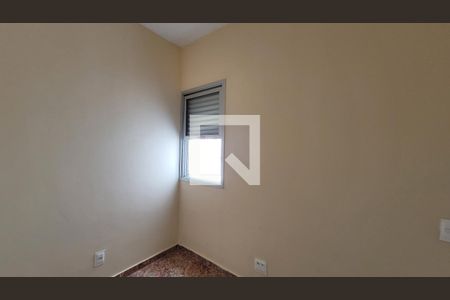 Quarto 1 de apartamento para alugar com 3 quartos, 77m² em Vila Itapura, Campinas