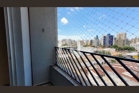 Varanda de apartamento para alugar com 3 quartos, 77m² em Vila Itapura, Campinas