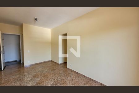 Sala de apartamento para alugar com 3 quartos, 77m² em Vila Itapura, Campinas