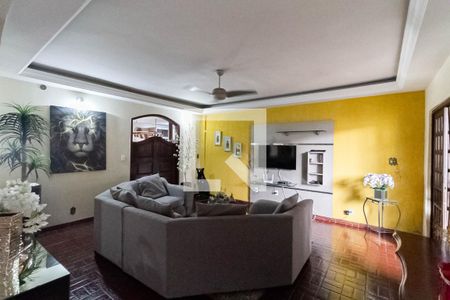 Sala 1 de casa à venda com 3 quartos, 600m² em Céu Azul, Belo Horizonte