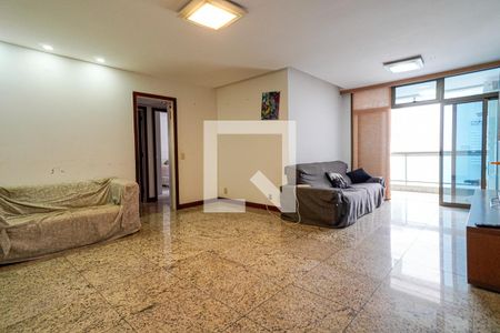 Sala de apartamento à venda com 3 quartos, 119m² em Charitas, Niterói