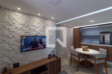 Sala de  estar  de apartamento à venda com 3 quartos, 76m² em Usina Piratininga, São Paulo