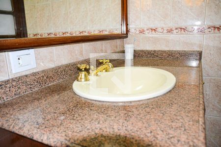 Apartamento à venda com 86m², 2 quartos e 1 vaga Apartamento à venda com 86m², 2 quartos e 1 vagaBanheiro