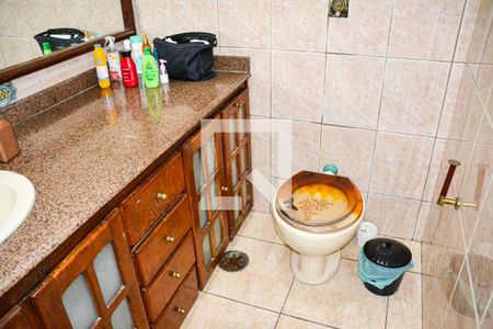 Apartamento à venda com 86m², 2 quartos e 1 vaga Apartamento à venda com 86m², 2 quartos e 1 vagaBanheiro