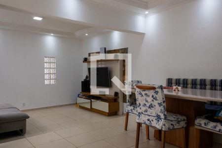 Sala de casa à venda com 3 quartos, 162m² em Vila Prudente, São Paulo