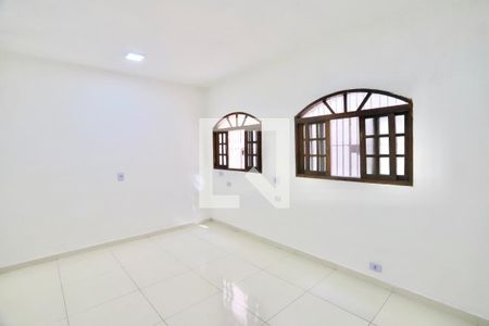 Sala / Quarto de casa para alugar com 1 quarto, 36m² em Vila Bertioga, São Paulo