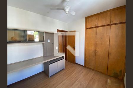 Apartamento à venda com 3 quartos, 110m² em São Jorge, Belo Horizonte