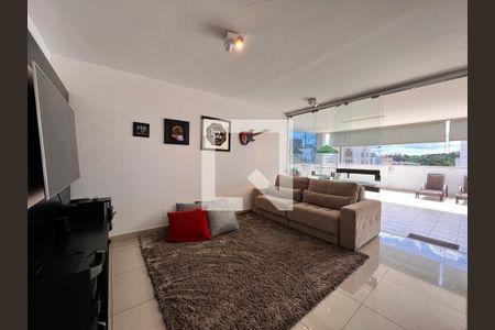 Apartamento à venda com 4 quartos, 220m² em Castelo, Belo Horizonte