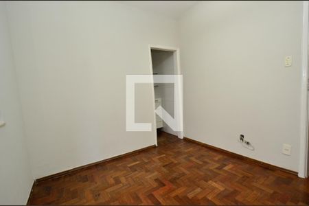 Sala de apartamento para alugar com 3 quartos, 89m² em Cruzeiro, Belo Horizonte