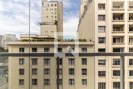 Varanda de kitnet/studio à venda com 1 quarto, 32m² em Centro, São Paulo