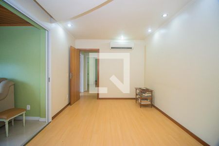Sala de apartamento à venda com 2 quartos, 81m² em Passo D’areia, Porto Alegre