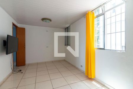 Sala de apartamento para alugar com 2 quartos, 51m² em Vila Jacuí, São Paulo