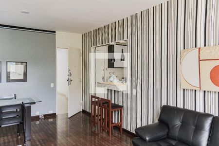 Sala de apartamento à venda com 2 quartos, 73m² em Leme, Rio de Janeiro