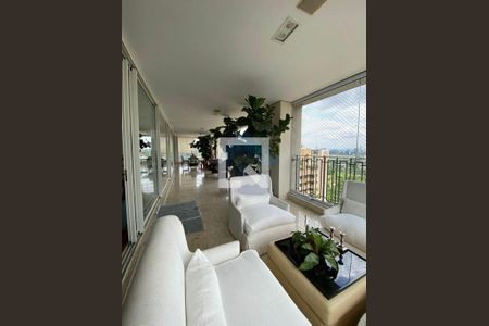 Apartamento à venda com 3 quartos, 367m² em Moema, São Paulo
