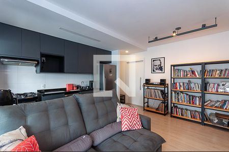 Sala de apartamento à venda com 2 quartos, 69m² em Vila Romana, São Paulo