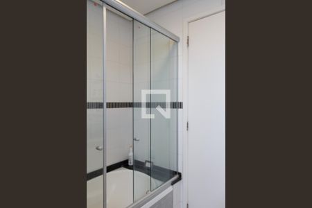 Banheiro Suíte de apartamento à venda com 2 quartos, 71m² em Partenon, Porto Alegre