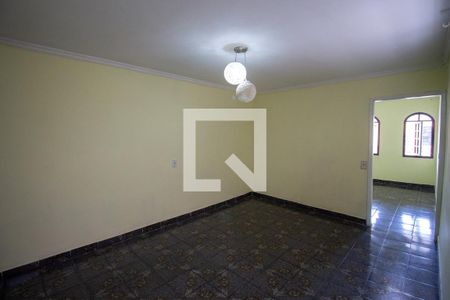 Sala de casa para alugar com 3 quartos, 80m² em Cidade Antônio Estevão de Carvalho, São Paulo