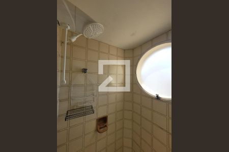 Banheiro de apartamento para alugar com 1 quarto, 55m² em Botafogo, Campinas