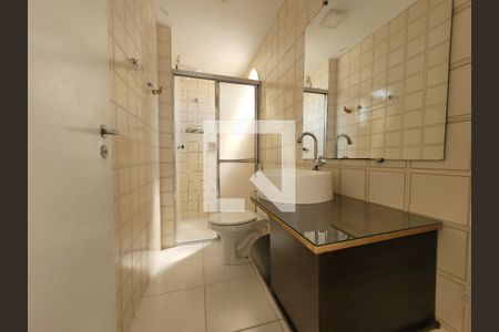 Banheiro de apartamento para alugar com 1 quarto, 55m² em Botafogo, Campinas