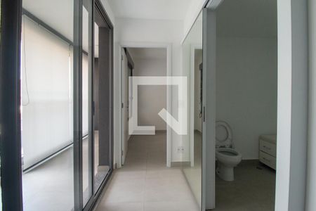 Corredor de apartamento para alugar com 1 quarto, 40m² em Santo Amaro, São Paulo