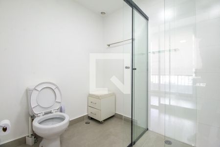 Banheiro de apartamento para alugar com 1 quarto, 40m² em Santo Amaro, São Paulo