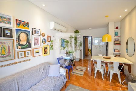 Apartamento à venda com 70m², 2 quartos e sem vagaSala