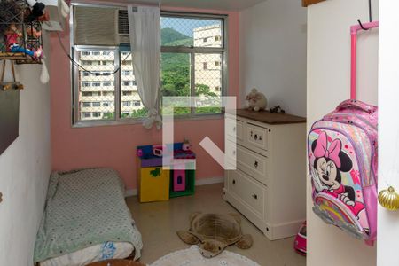 Quarto 1 - Armários de apartamento à venda com 3 quartos, 78m² em Tanque, Rio de Janeiro