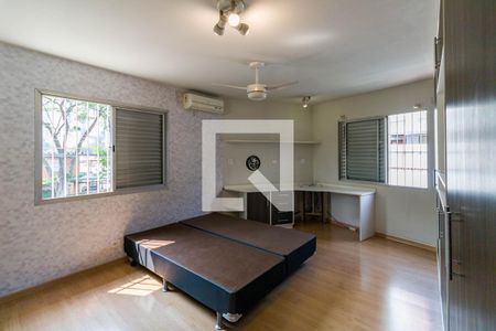 Quarto de casa à venda com 3 quartos, 145m² em Jardim Vazani, São Paulo