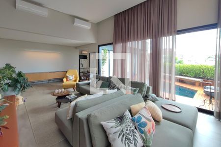 Sala de Estar de casa de condomínio à venda com 4 quartos, 255m² em Swiss Park, Campinas