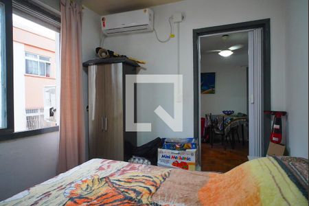 Quarto de apartamento à venda com 1 quarto, 49m² em Jardim Leopoldina, Porto Alegre