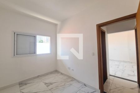 Quarto 2 de apartamento para alugar com 2 quartos, 42m² em Vila Santa Clara, São Paulo