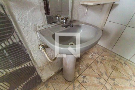 Banheiro de casa à venda com 1 quarto, 64m² em Jardim das Camélias, São Paulo