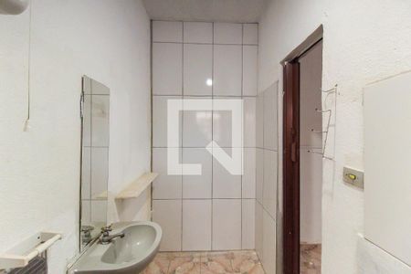 Banheiro de casa à venda com 1 quarto, 64m² em Jardim das Camélias, São Paulo