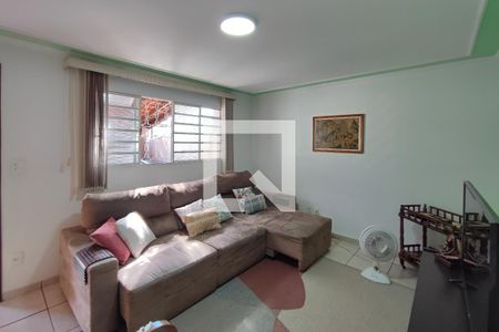 Sala de Estar de casa à venda com 3 quartos, 104m² em Vila Campos Sales, Campinas