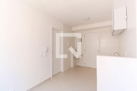 Sala/Cozinha de apartamento para alugar com 1 quarto, 35m² em Vila Claudia, São Paulo