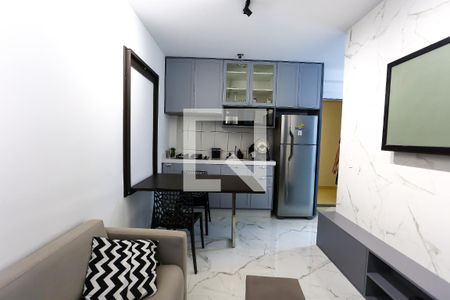 Sala /cozinha de apartamento para alugar com 2 quartos, 40m² em Jardim Panorama, São Paulo