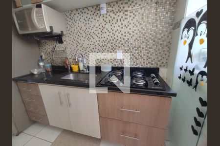Cozinha de apartamento para alugar com 2 quartos, 50m² em Taquara, Rio de Janeiro