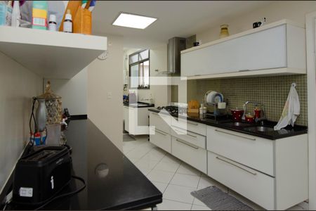 Cozinha de apartamento à venda com 3 quartos, 334m² em Recreio dos Bandeirantes, Rio de Janeiro