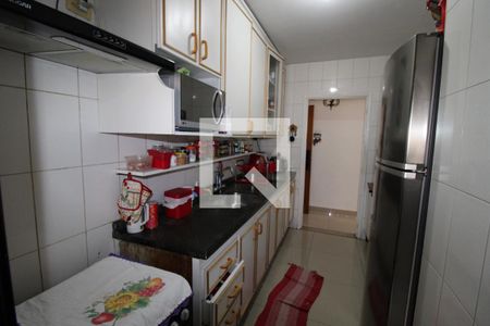 Cozinha de apartamento para alugar com 3 quartos, 81m² em Vila Andrade, São Paulo