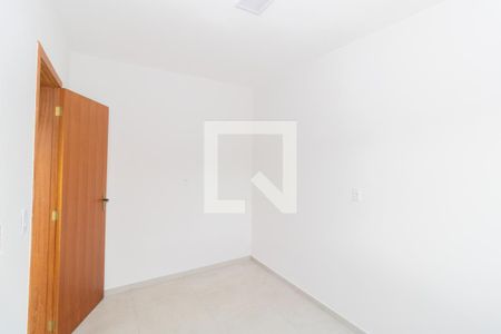 Quarto 1 de casa à venda com 2 quartos, 45m² em Olaria, Canoas