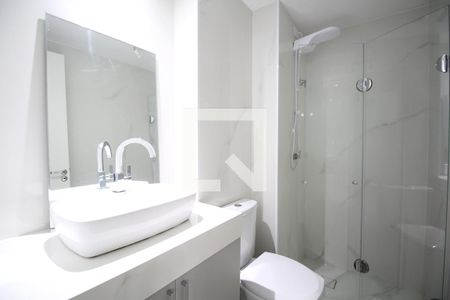 Banheiro de apartamento à venda com 1 quarto, 26m² em Sé, São Paulo