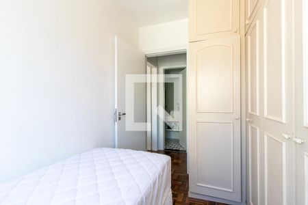 Quarto 1 de apartamento para alugar com 2 quartos, 70m² em Água Verde, Curitiba