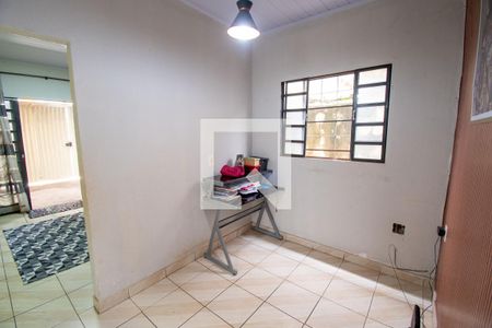 Quarto de casa para alugar com 3 quartos, 126m² em Samambaia Norte (samambaia), Brasília