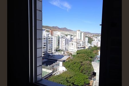 Quarto de apartamento à venda com 3 quartos, 88m² em Estoril, Belo Horizonte