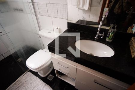 Banheiro do quarto 1 de apartamento à venda com 5 quartos, 202m² em Castelo, Belo Horizonte