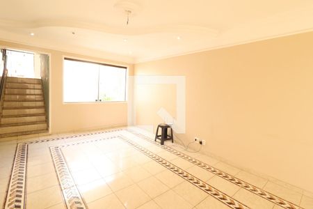 Sala 2 de casa para alugar com 4 quartos, 385m² em Lídice, Uberlândia