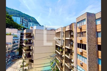 Varanda  vista  de apartamento à venda com 4 quartos, 180m² em Lagoa, Rio de Janeiro